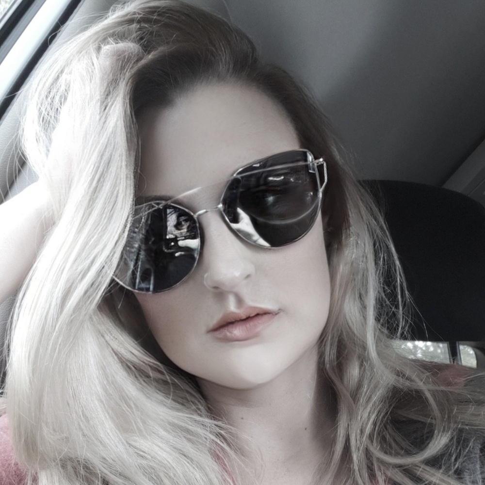 Meet your Posher, Heather